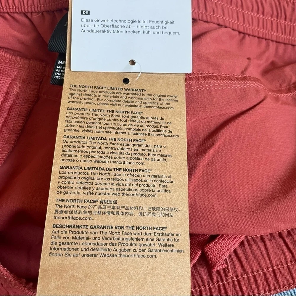New! The North face adventure shorts spice red nwt 15502